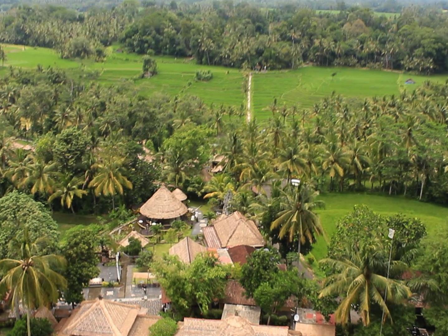 Puri Taman Sari Resort 3*